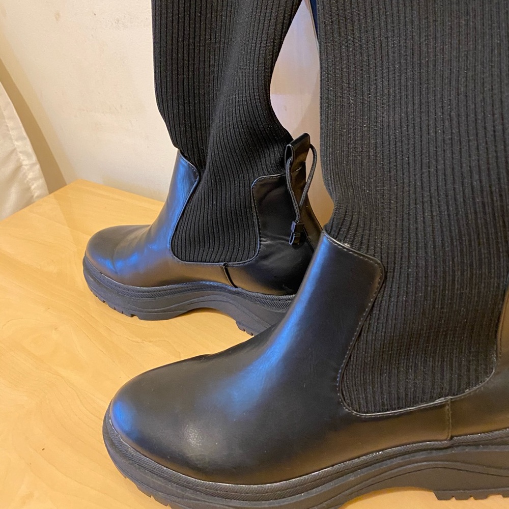 Knitted sock boots